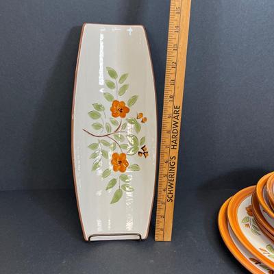 LOT 72: Bittersweet Pattern - Vintage Stangl Pottery Dishes