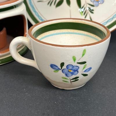 LOT 74: Vintage Stangl Pottery Dishes - Country Garden Pattern