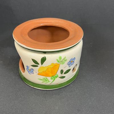 LOT 74: Vintage Stangl Pottery Dishes - Country Garden Pattern