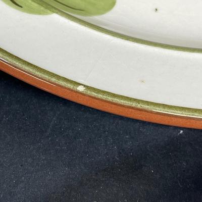 LOT 75: Golden Grape Pattern - Vintage Stangl Pottery Dishes