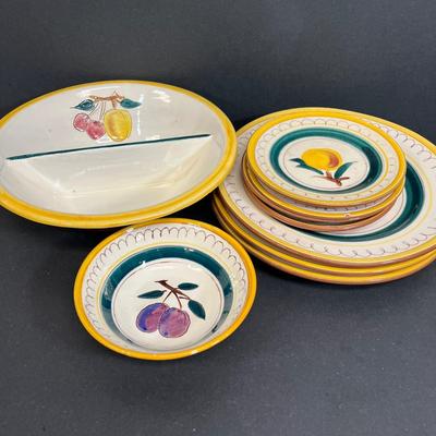 LOT 76: "Fruit" Pattern Vintage Stangl Pottery Dishes