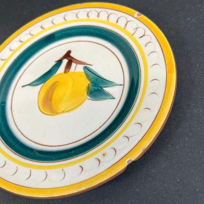 LOT 76: "Fruit" Pattern Vintage Stangl Pottery Dishes