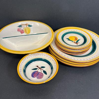 LOT 76: "Fruit" Pattern Vintage Stangl Pottery Dishes