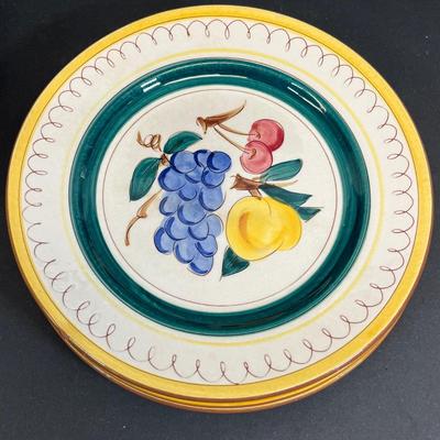 LOT 76: "Fruit" Pattern Vintage Stangl Pottery Dishes