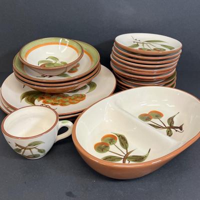 LOT 77: Vintage Stangl Pottery Dishes - Orchard Song