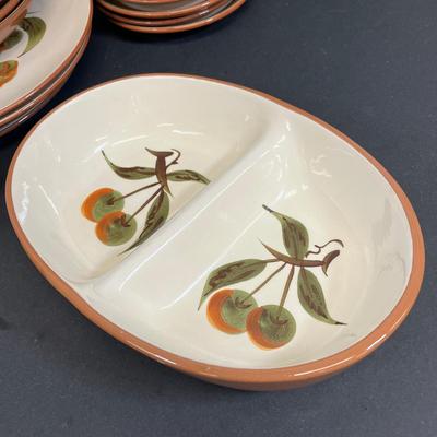 LOT 77: Vintage Stangl Pottery Dishes - Orchard Song