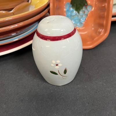 LOT 79: Vintage Stangl Pottery Dishes - Mixed Patterns