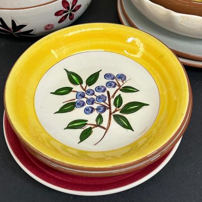 LOT 79: Vintage Stangl Pottery Dishes - Mixed Patterns