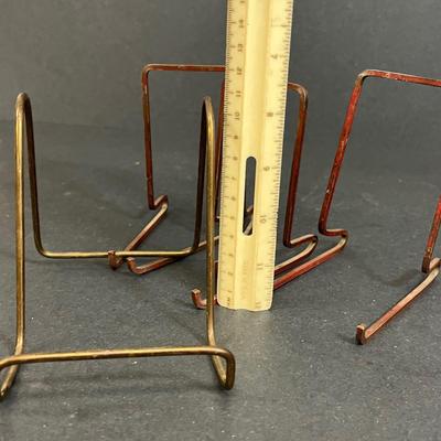 LOT 80: Vintage Carnival Glass Bowl, Ball Jar and Plate Stands