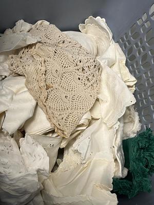 LOT 81: Big Lot of Vintage Linens and Doilies