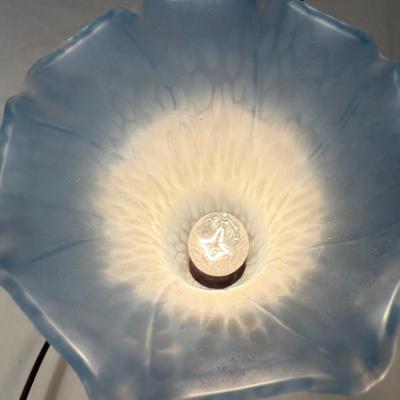 Hummingbird Lamp with Glass Trumpet Shade (DR-HS)