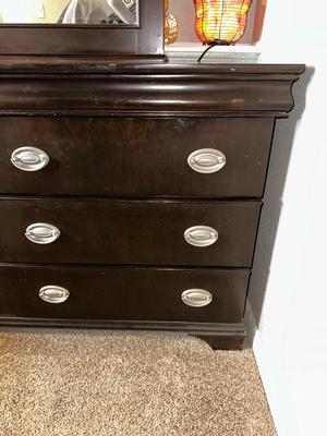 RIVERS EDGE 6 DRAWER DRESSER WITH MIRROR