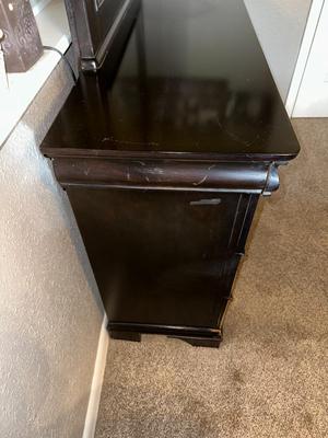 RIVERS EDGE 6 DRAWER DRESSER WITH MIRROR