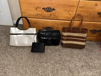 LADIES HANDBAGS