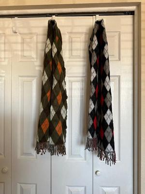 LADIES SCARVES