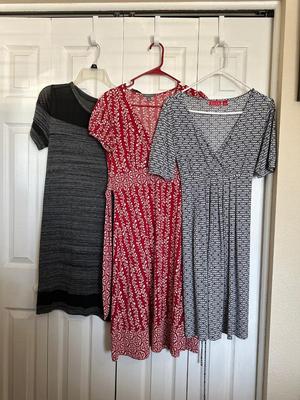 LADIES DRESSES