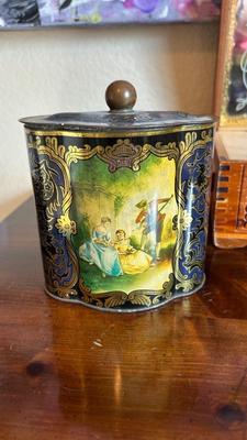 VTG WOODEN BOX WITH MIRROR ON LID, TIN AND SCARFS