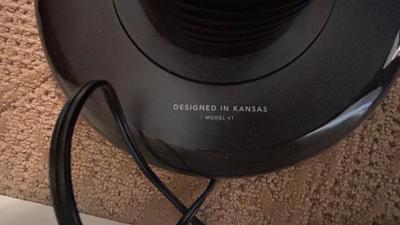 VORNADO OSCILLATING TOWER FAN 40” TALL