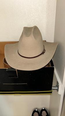 ANOTHER NICE RESISTOL HAT SZ-7-3/4