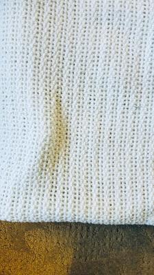 QUEEN SHEETS AND BEDDING