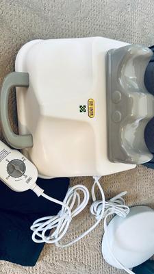 THE CHI MACHINE AEROBIC EXERCISER