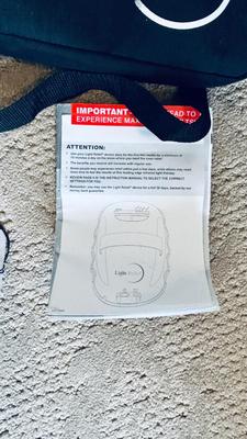 LIGHT RELIEF DEVICE AND LAMP