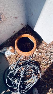 LARGE SHALLOW CLAY PLANTERS, GARDEN HOSE AND CUTE LITTLE FROG