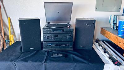 PANASONIC HOME STEREO WITH CASSETTE DECK AND RECORD PLAYER