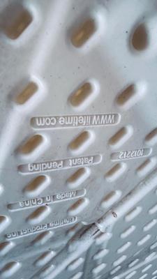 6 FOOT LIFETIME FOLDING TABLE