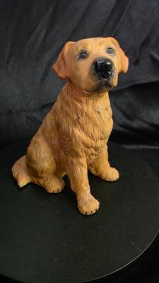 Vintage Golden Retriever Dog Figurine – Hand-Painted Resin Sculpture – Loyal Companion Collectible