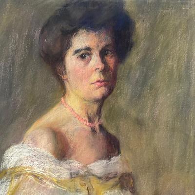 207 American School, Pastel Portrait Lady With Pearls And Ball Gown Off Shoulder Circa 20th Century