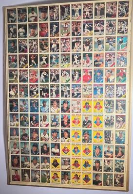 LOT 261Y: 1988 Topps Baseball Cards Uncut Sheet