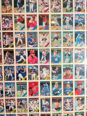 LOT 262Y: 1988 Topps Baseball Cards Uncut Sheet