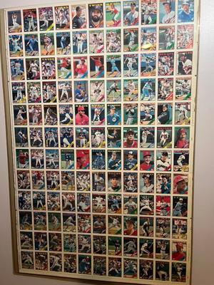 LOT 262Y: 1988 Topps Baseball Cards Uncut Sheet