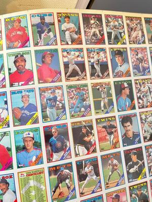 LOT 263Y: 1988 Topps Baseball Cards Uncut Sheet