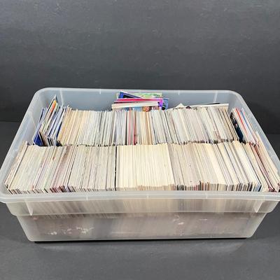 LOT 264Y: Mixed Lot of Sports Cards - Baseball, Football - Mariano Rivera, Barry Sanders and More