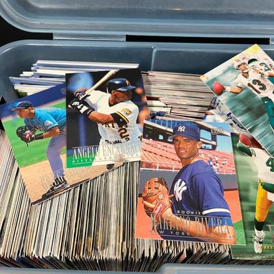 LOT 264Y: Mixed Lot of Sports Cards - Baseball, Football - Mariano Rivera, Barry Sanders and More