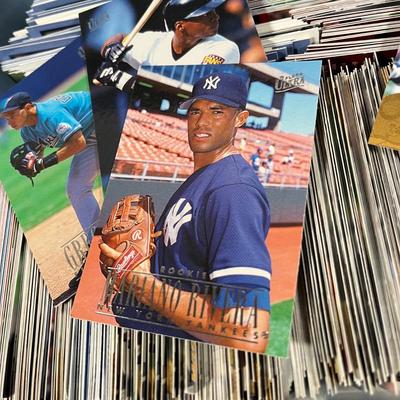 LOT 264Y: Mixed Lot of Sports Cards - Baseball, Football - Mariano Rivera, Barry Sanders and More