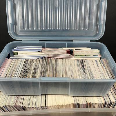 LOT 264Y: Mixed Lot of Sports Cards - Baseball, Football - Mariano Rivera, Barry Sanders and More