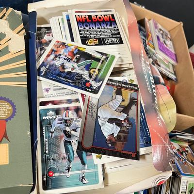 LOT 266Y: Mixed Lot of Sports Cards - Baseball, Football, Basketball, Hockey - Barry Sanders, Gary Sheffield and More