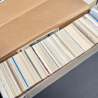 LOT 268Y: Mixed Lot of Sports Cards - Baseball, Football, Hockey, Basketball