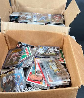 LOT 268Y: Mixed Lot of Sports Cards - Baseball, Football, Hockey, Basketball