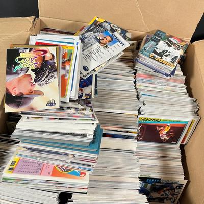 LOT 270Y: Mixed Lot of Sports Cards - Baseball, Football, Hockey, Basketball