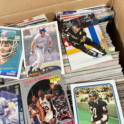 LOT 270Y: Mixed Lot of Sports Cards - Baseball, Football, Hockey, Basketball