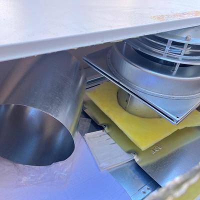 LOT 273G: Williams Direct Vent 22,000 BTU Home Furnace - Model 2203822