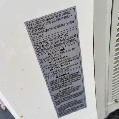 LOT 274G: LG Portable Air Conditioning Unit - Model LP0817WSR