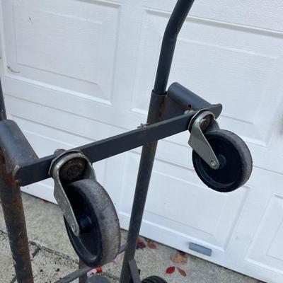 LOT 275G: Hand Trucks and Dolly