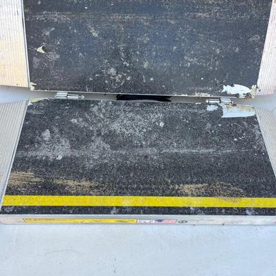 LOT 276G: EZ-Access Three Foot Aluminum Folding Suitcase Ramp