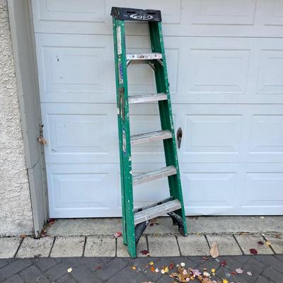 LOT 279G: Werner 6 ft Ladder