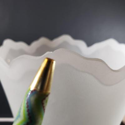 LOT 304B: Stephen Schlanser Signed Art Glass Vase